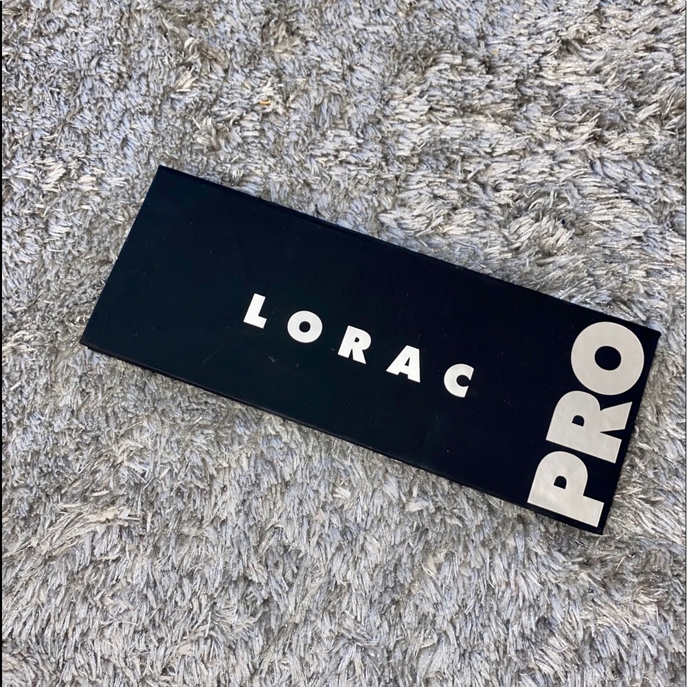 LORAC Pro palette